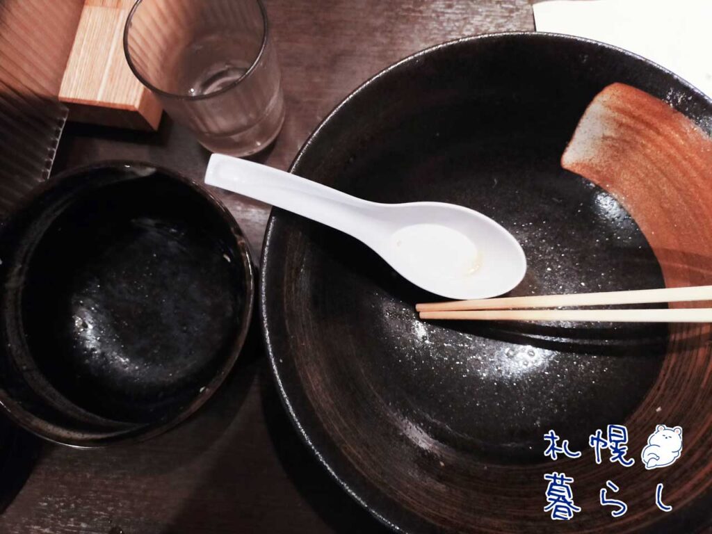 梅光軒のダブル豚チャーシュー麺を完食